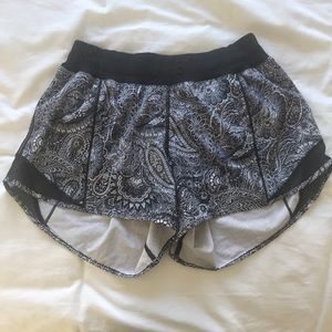 Black paisley lululemon athletic shorts